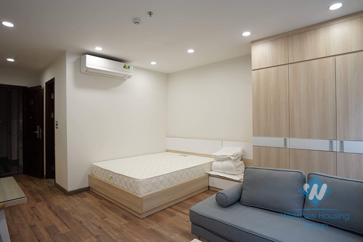 New and clean studio apartment for rent near Japanese Embassy, Ba Dinh district, Ha Noi